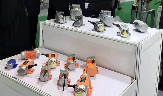 振動電機(jī)展示圖 振動電機(jī)展示圖