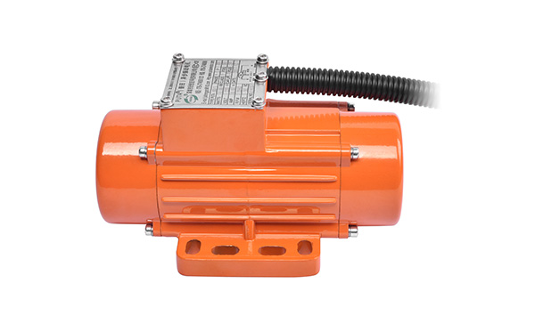 振動(dòng)電機(jī) 振動(dòng)電機(jī)